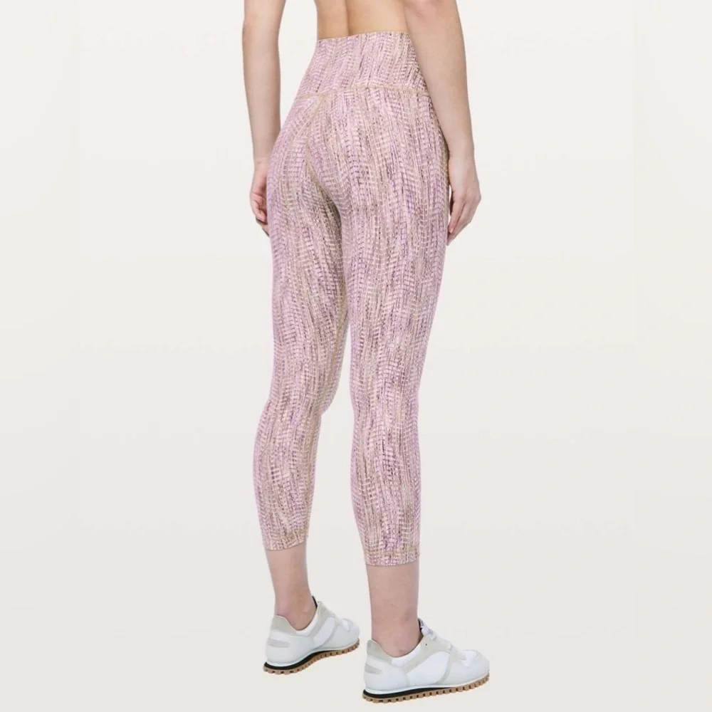 Lululemon Wunder Under High Rise 7/8 Tight Luon - Size 6 - Picture 2 of 13